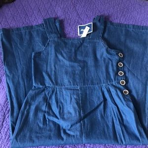 NWT girls cropped jumper